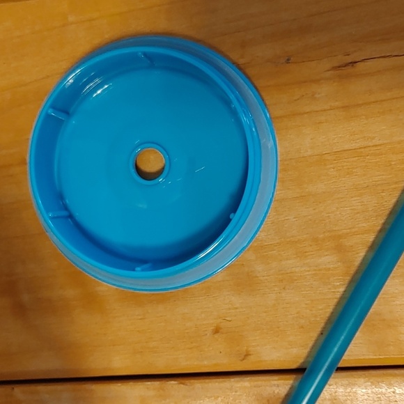 💚"S" COLD DRINK TUMBLER - Picture 5 of 7